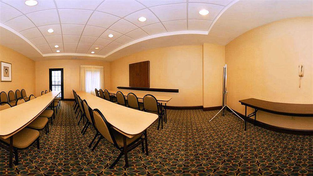 Homewood Newport News - By Hilton Hotel