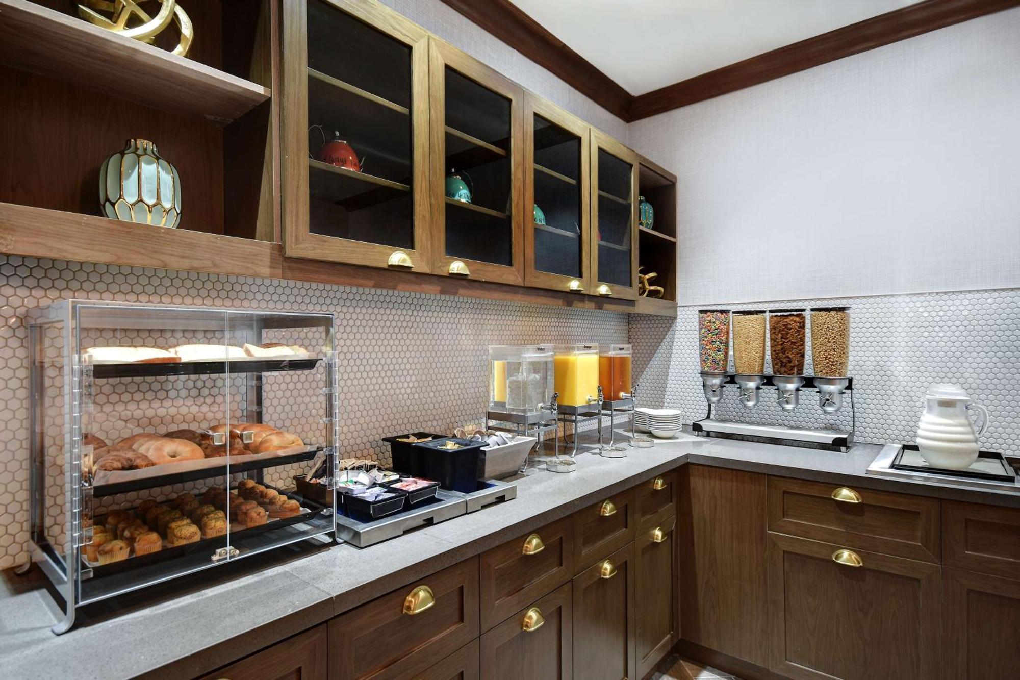 Hotel Homewood Newport News - By Hilton Yorktown