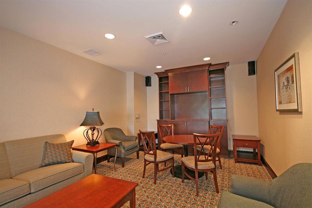 Homewood Newport News - By Hilton 3*
